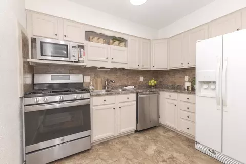 Kitchen - 1810 Hoover Dr, Normal, IL 61761 photo 2 of 3