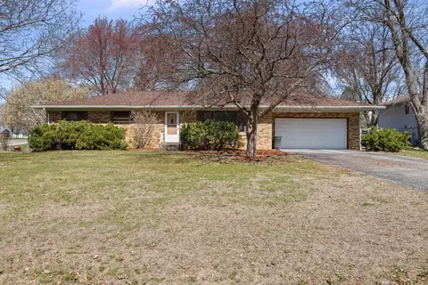 Exterior - 1003 14th Ave B, Orion, IL 61273 photo 7 of 7