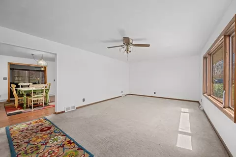 Living - 1003 14th Ave B, Orion, IL 61273 photo 1 of 6