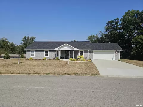 6 Brookhaven Dr, Mount Vernon, IL 62864