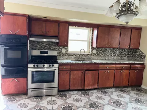 Kitchen - 15210 Evers St, Dolton, IL 60419 photo 1 of 3