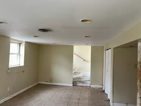 Living - 15210 Evers St, Dolton, IL 60419 photo 3 of 3