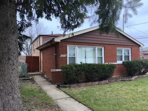 Exterior - 15210 Evers St, Dolton, IL 60419 photo 3 of 5
