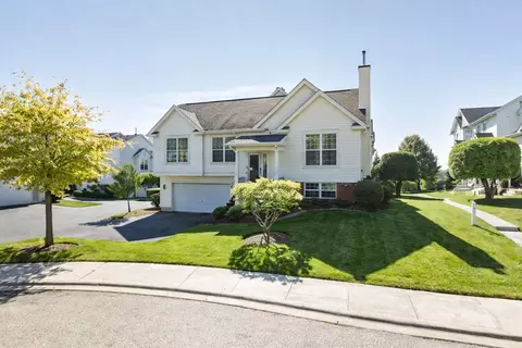 17453 Teton Cir, Lockport, IL 60441