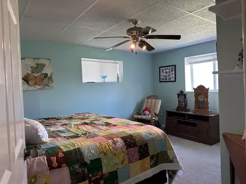 Bedroom - 18760 Hillside Rd, Morrison, IL 61270 photo 3 of 4