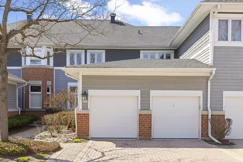 17 Mashie Ct, Woodridge, IL 60517