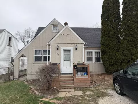 322 Bellevue Dr, Round Lake Park, IL 60073