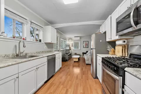 Entry Way - 2016 Sunnyside Beach Dr, Johnsburg, IL 60051 photo 1 of 1