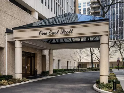 1 E Scott St #1412, Chicago, IL 60610