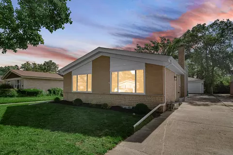 548 Leamington Ave, Wilmette, IL 60091