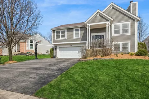 224 Penny Ln, Grayslake, IL 60030