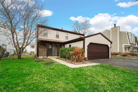 593 Iroquois Trl, Carol Stream, IL 60188