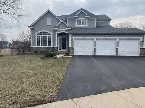 1656 Normandy Woods Ct, Grayslake, IL 60030