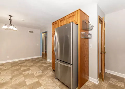 Kitchen - 1109 14th Ave, Orion, IL 61273 photo 4 of 4