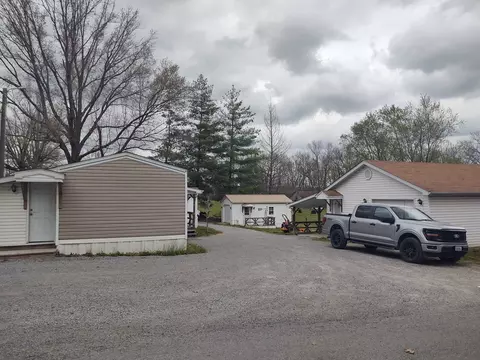 155 Shelby Rd, Vienna, IL 62995