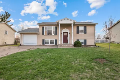 1500 9th St NW, Clinton, IA 52732