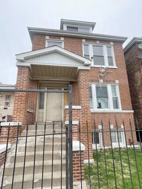 2512 W 45th Pl, Chicago, IL 60632