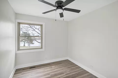 Bedroom - Undisclosed, Hoffman Estates, IL 60169 photo 5 of 8