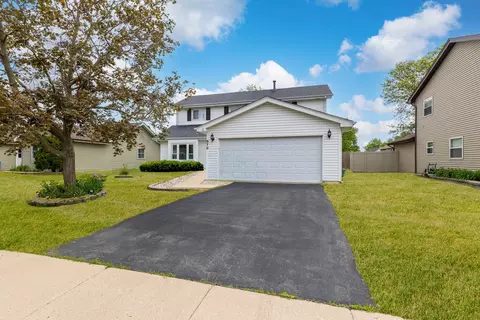 970 Camden Ln, Aurora, IL 60504