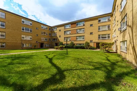 6100 N Damen Ave #2A, Chicago, IL 60659