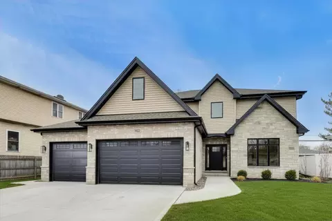 9322 S 54th Ave, Oak Lawn, IL 60453