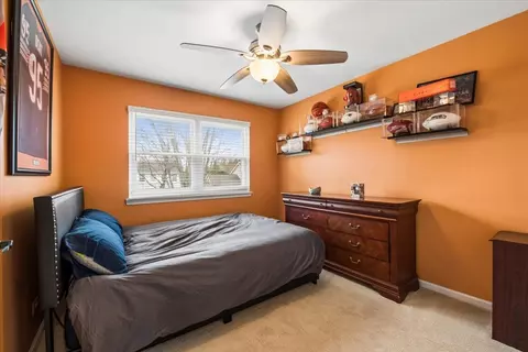 Bedroom - 1237 Churchill Rd, Bartlett, IL 60103 photo 2 of 3