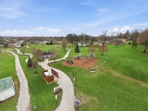 View/Area - 3718 Hillcrest Pl, Johnsburg, IL 60051 photo 2 of 3