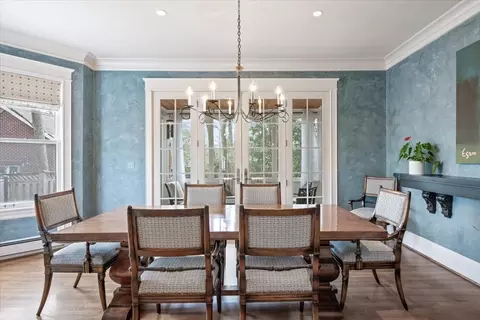 Dining - 915 Keystone Ave, River Forest, IL 60305 photo 3 of 4
