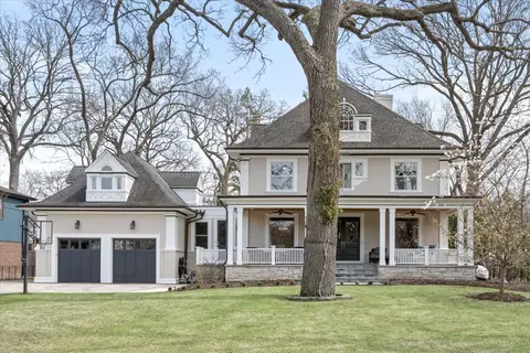 Exterior - 915 Keystone Ave, River Forest, IL 60305 photo 2 of 6