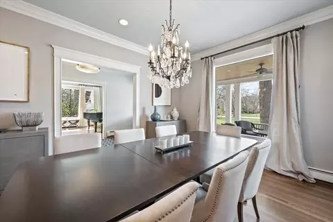 Dining - 915 Keystone Ave, River Forest, IL 60305 photo 2 of 4