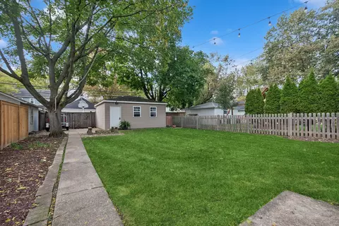Exterior - 2216 Forestview Rd, Evanston, IL 60201 photo 6 of 7