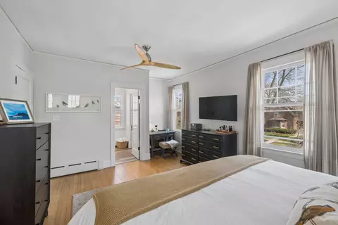 Bedroom - 2216 Forestview Rd, Evanston, IL 60201 photo 4 of 4