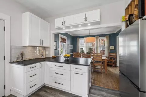 Kitchen - 2216 Forestview Rd, Evanston, IL 60201 photo 3 of 3