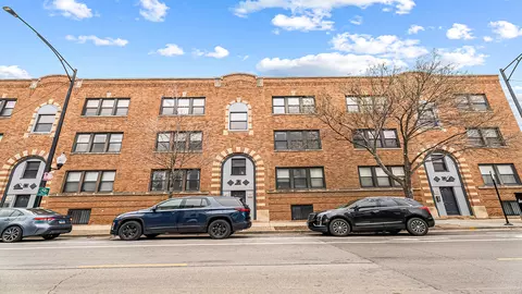 39 N Paulina St #2, Chicago, IL 60612