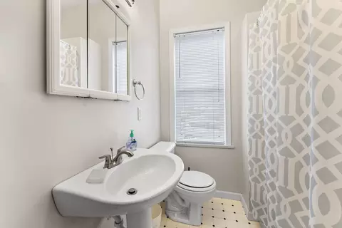 Bath - 313 1st Ave, Silvis, IL 61282 photo 1 of 1