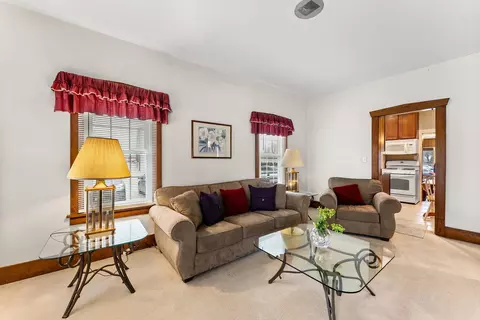 Living - 313 1st Ave, Silvis, IL 61282 photo 1 of 2