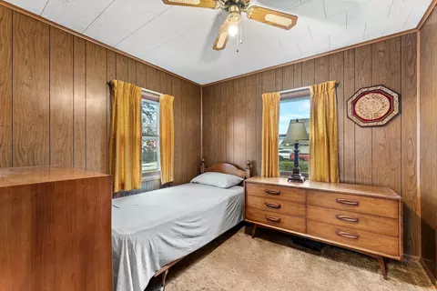 Bedroom - 313 1st Ave, Silvis, IL 61282 photo 3 of 3