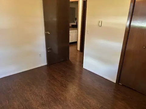 Bedroom - 402 NE 2nd Ave, Galva, IL 61434 photo 1 of 4