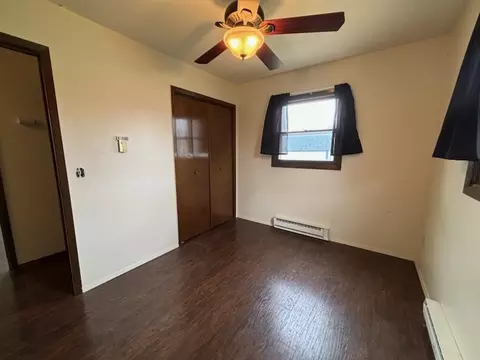 Bedroom - 402 NE 2nd Ave, Galva, IL 61434 photo 6 of 9