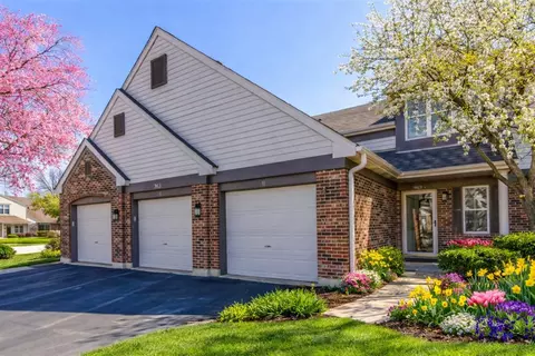1963 Gary Ct #C, Schaumburg, IL 60193