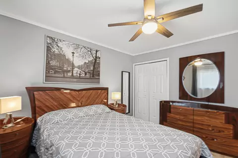 Bedroom - 437 Maple Dr, Wheeling, IL 60090 photo 4 of 6