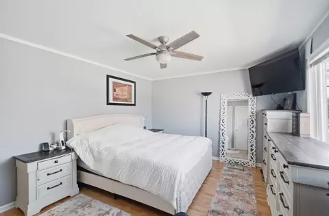 Bedroom - 437 Maple Dr, Wheeling, IL 60090 photo 1 of 6