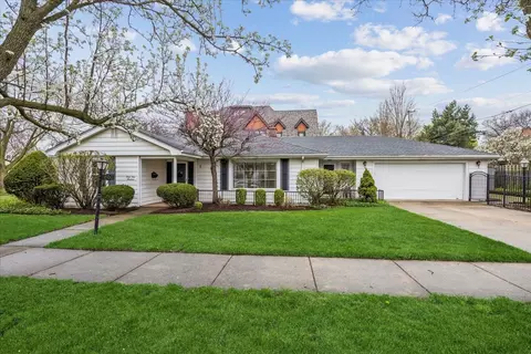 4100 Ellington Ave, Western Springs, IL 60558
