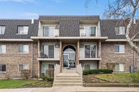 983 Crimson Ct #2-206, Prospect Heights, IL 60070