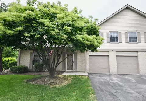 121 Cammeron Ct, Aurora, IL 60504