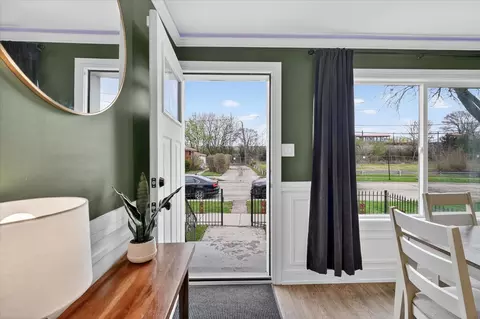 Entry Way - 11038 S Eberhart Ave, Chicago, IL 60628 photo 3 of 9