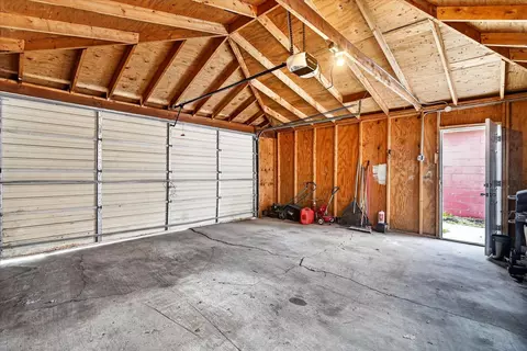 Other - 11038 S Eberhart Ave, Chicago, IL 60628 photo 26 of 27