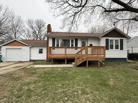 1456 Losey St W, Galesburg, IL 61401