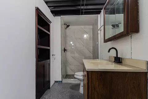 Bath - 15324 S Corbin St, Plainfield, IL 60544 photo 3 of 4