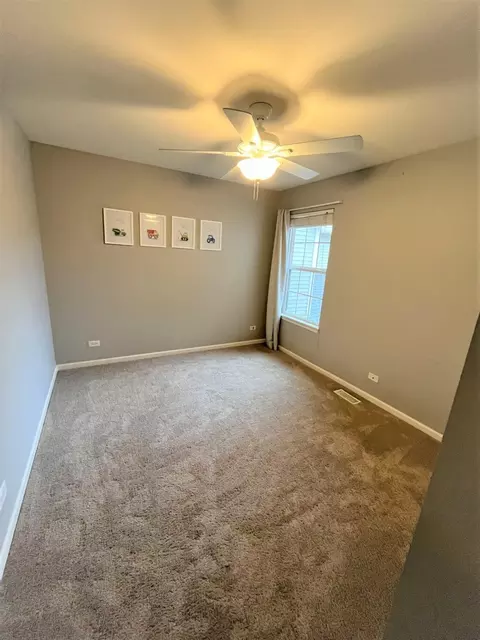Bedroom - 852 Beech Dr, Elgin, IL 60120 photo 3 of 3